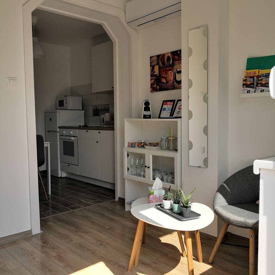 กรีน การ์เดน พลัส อพาร์ตเมนต์ Apartment บูดาเปสต์ ภายนอก รูปภาพ